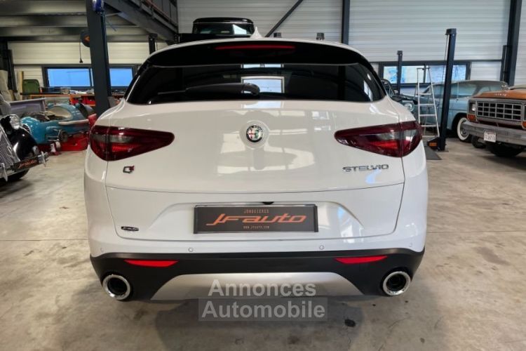 Alfa Romeo Stelvio Q4 AT8 SPORT EDITION Q4 SPORT AT8 MY20 - <small></small> 31.500 € <small>TTC</small> - #11