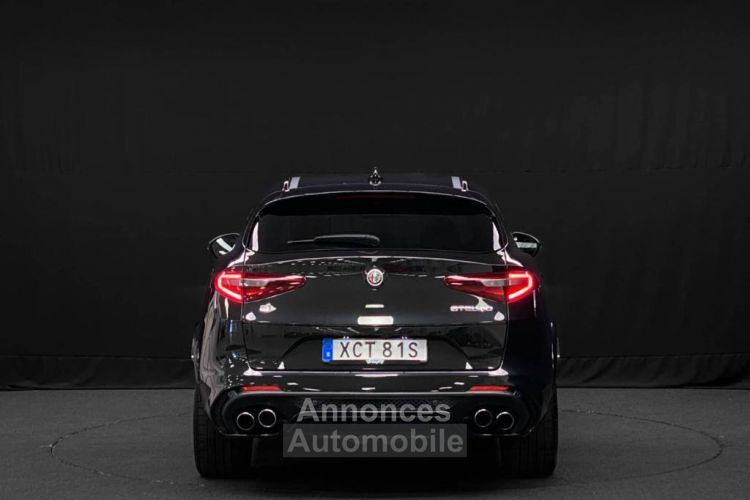 Alfa Romeo Stelvio Quadrifoglio V6 510 Pano - <small></small> 54.900 € <small>TTC</small> - #2