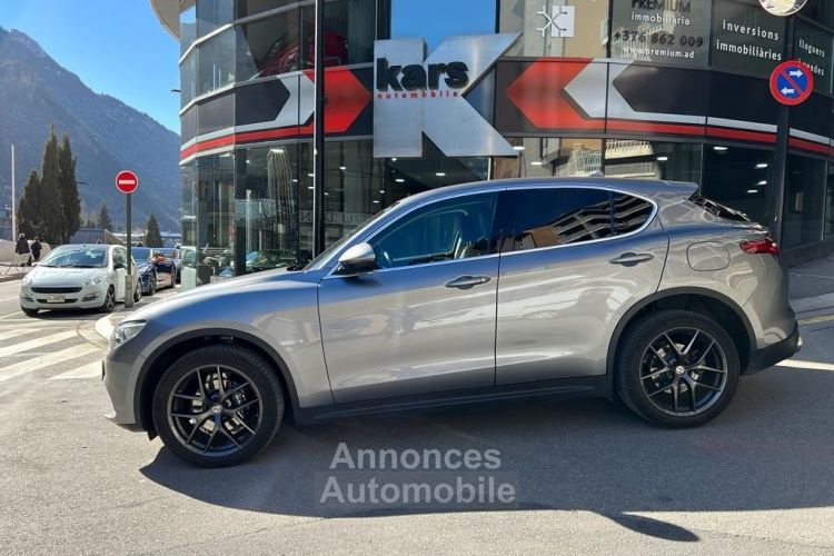 Alfa Romeo Stelvio Speciale 2.0 280 CV AT8 Q4 - <small></small> 23.500 € <small>TTC</small> - #2