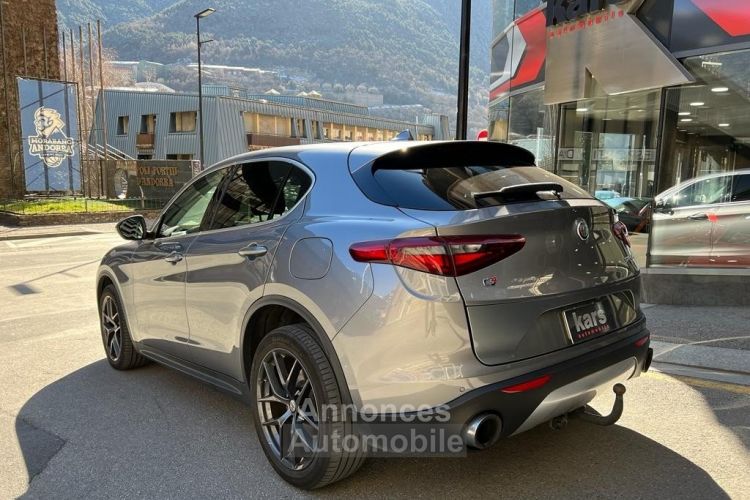 Alfa Romeo Stelvio Speciale 2.0 280 CV AT8 Q4 - <small></small> 23.500 € <small>TTC</small> - #3