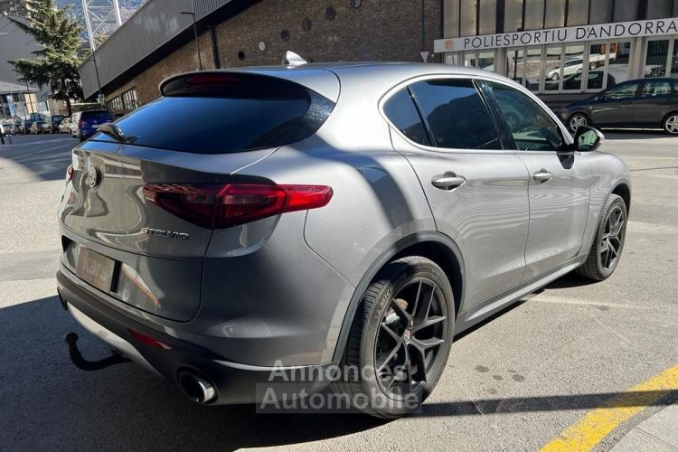 Alfa Romeo Stelvio Speciale 2.0 280 CV AT8 Q4 - <small></small> 23.500 € <small>TTC</small> - #5