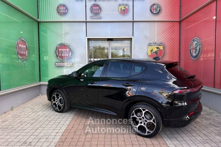 Alfa Romeo Tonale 1.3 PHEV 280ch Sprint AT6 e-Q4 - <small></small> 54.990 € <small>TTC</small> - #6