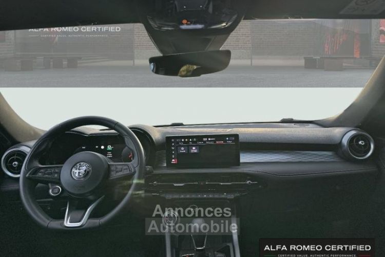 Alfa Romeo Tonale 1.3 PHEV 280ch Ti AT6 e-Q4 - <small></small> 34.990 € <small>TTC</small> - #8