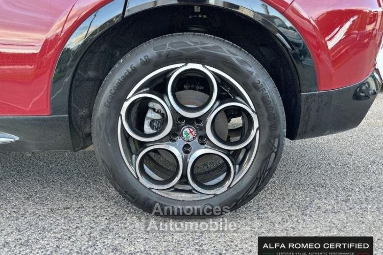 Alfa Romeo Tonale 1.3 PHEV 280ch Ti AT6 e-Q4 - <small></small> 34.990 € <small>TTC</small> - #11