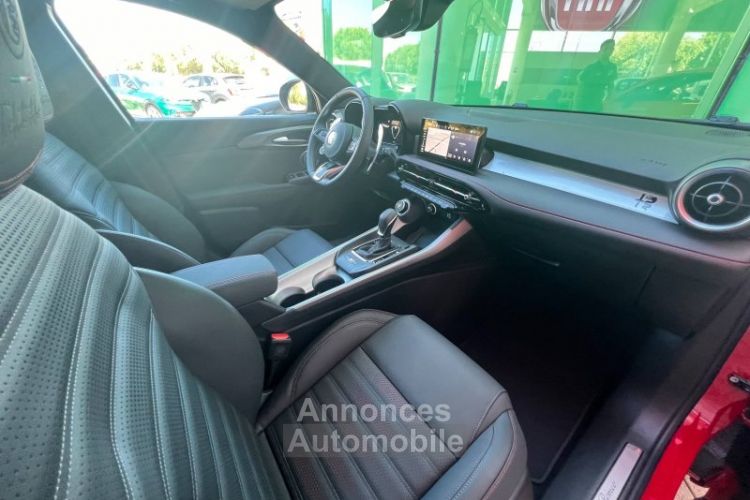 Alfa Romeo Tonale 1.3 PHEV 280ch Tributo Italiano AT6 e-Q4 - <small></small> 53.990 € <small>TTC</small> - #12