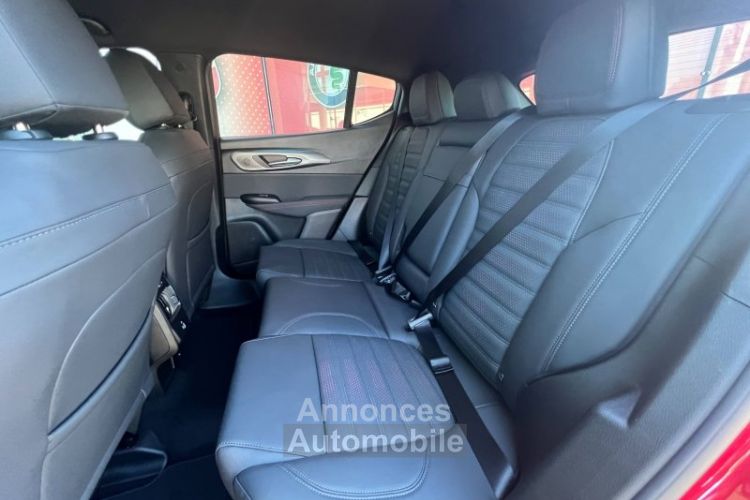 Alfa Romeo Tonale 1.3 PHEV 280ch Tributo Italiano AT6 e-Q4 - <small></small> 53.990 € <small>TTC</small> - #13