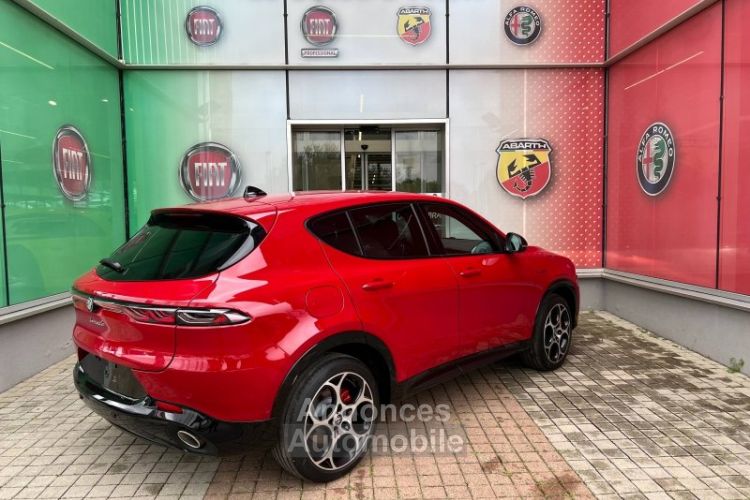 Alfa Romeo Tonale 1.3 PHEV 280ch Veloce AT6 e-Q4 - <small></small> 53.990 € <small>TTC</small> - #4