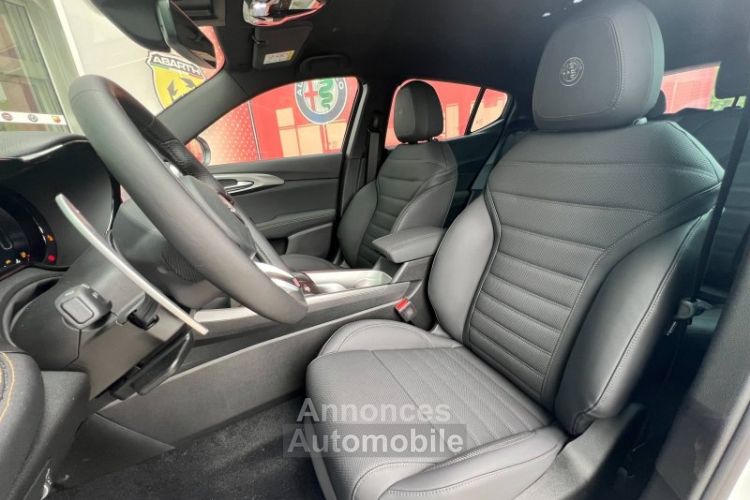 Alfa Romeo Tonale 1.5 Hybrid 130ch Veloce TCT - <small></small> 41.990 € <small>TTC</small> - #10