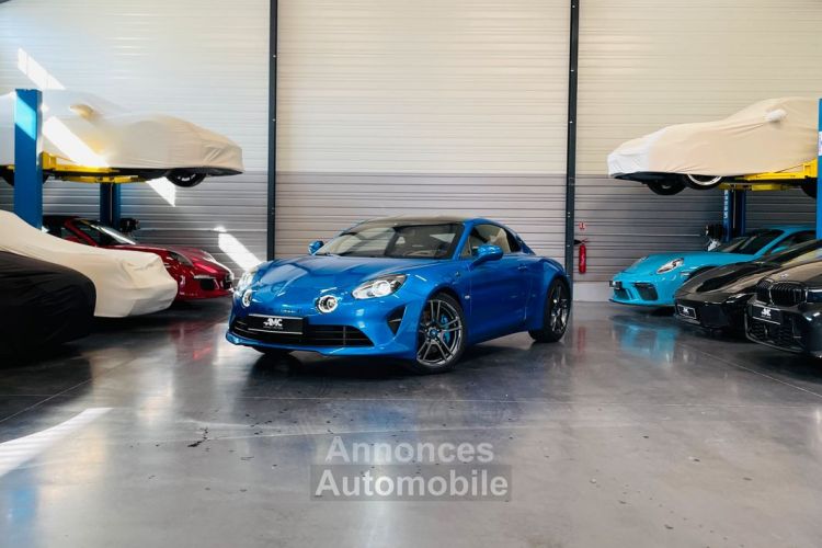 Alpine A110 A110s 292cv Bleu 1ere Main Toit Carbone Jantes Fuchs ASPHALT MOTORS COLLECTION - <small></small> 69.500 € <small>TTC</small> - #1