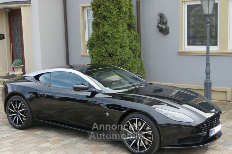 Aston Martin DB11 4.0 V8 510 *360° *LED* Entretien Full AM / Caméra / Garantie AM encore jusqu'au 7/2025 ! ! (prolongeable) - <small></small> 123.990 € <small></small> - #1