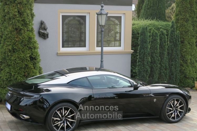 Aston Martin DB11 4.0 V8 510 *360° *LED* Entretien Full AM / Caméra / Garantie AM encore jusqu'au 7/2025 ! ! (prolongeable) - <small></small> 123.990 € <small></small> - #14