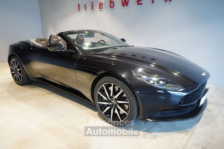 Aston Martin DB11 4.0 V8 Volante 510 1èreM 360° Garantie 12 Mois Prémium - <small></small> 144.990 € <small></small> - #13