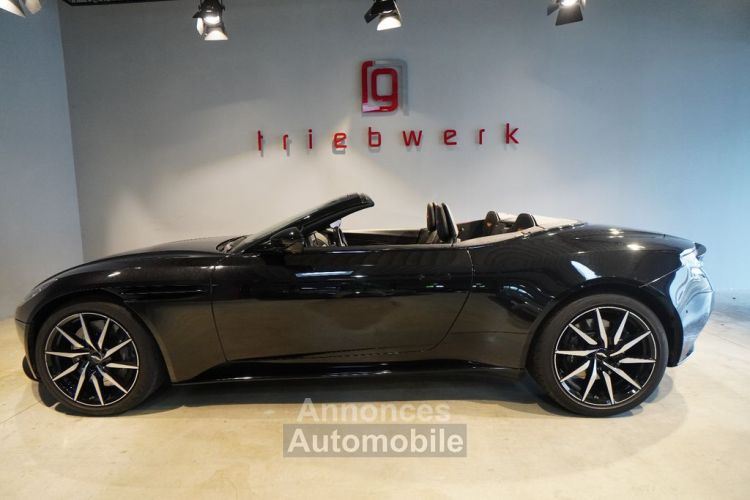 Aston Martin DB11 4.0 V8 Volante 510 1èreM 360° Garantie 12 Mois Prémium - <small></small> 144.990 € <small></small> - #16