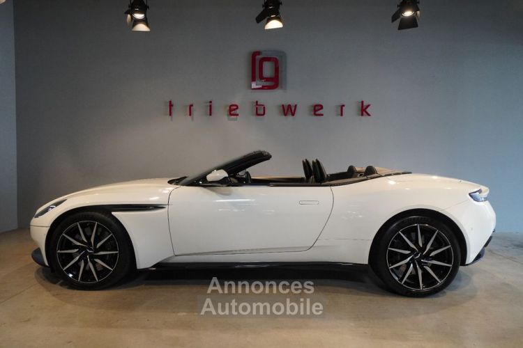 Aston Martin DB11 4.0 V8 Volante 510 1èreM 360° Garantie 12 Mois Prémium - <small></small> 144.990 € <small>TTC</small> - #3