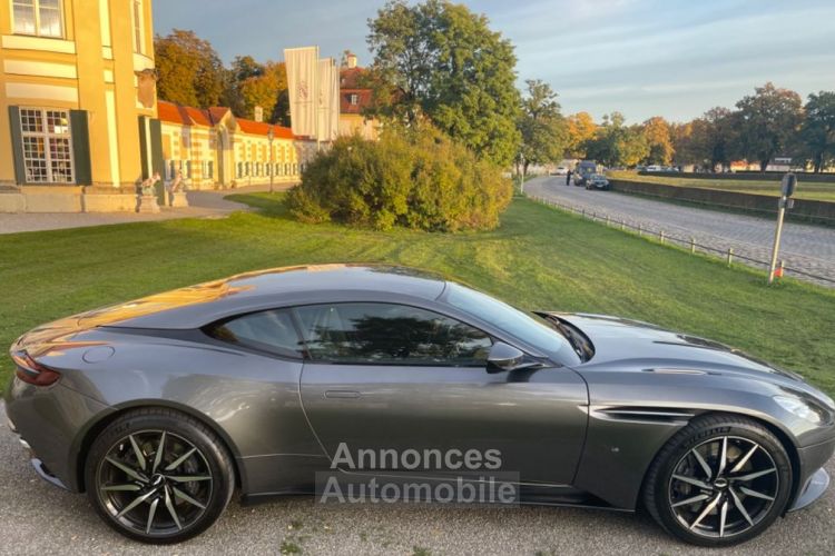 Aston Martin DB11 5.2 V12 / Garantie 12 mois - <small></small> 124.900 € <small>TTC</small> - #2