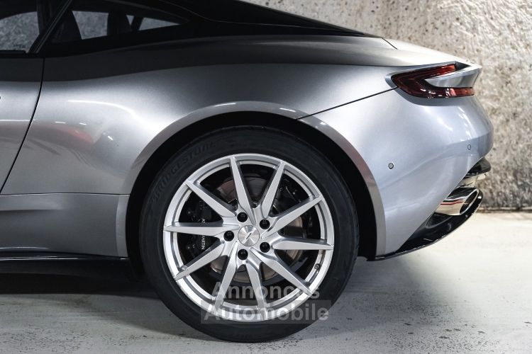 Aston Martin DB11 V12 5.2 608 - <small>A partir de </small>1.310 EUR <small>/ mois</small> - #12