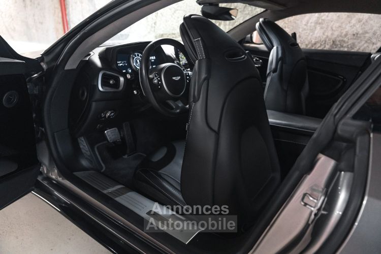 Aston Martin DB11 V12 5.2 608 - <small>A partir de </small>1.310 EUR <small>/ mois</small> - #35