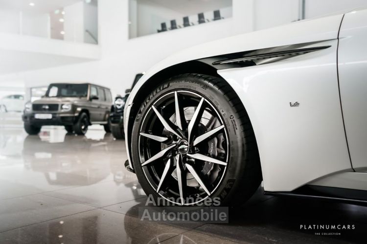 Aston Martin DB11 V12 5.2 608HP / BLACK PACK / 360° / JA 20 / Garantie 12 mois Prémium - <small></small> 139.990 € <small>TTC</small> - #15