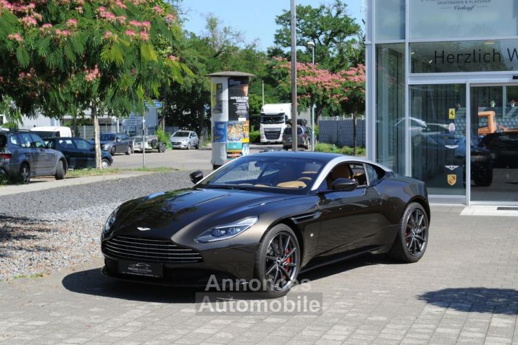 Aston Martin DB11 V12 5.2 608HP / B&O / 360° / JA 20 / Garantie 12 mois Prémium - <small></small> 159.990 € <small>TTC</small> - #1