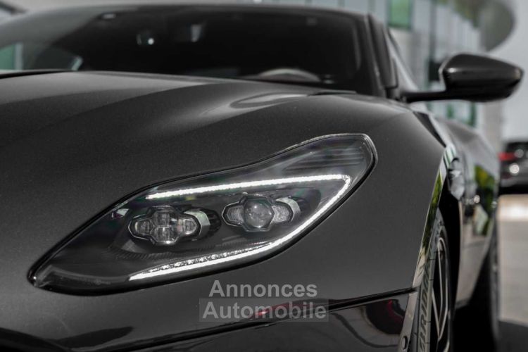 Aston Martin DB11 V12 AMR carbone - <small></small> 163.000 € <small>TTC</small> - #5