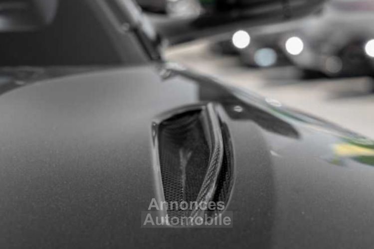 Aston Martin DB11 V12 AMR carbone - <small></small> 163.000 € <small>TTC</small> - #7