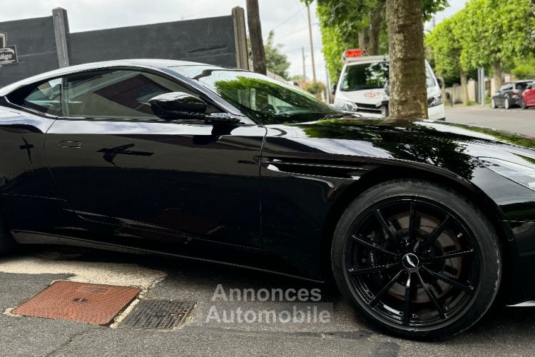 Aston Martin DB11 V12 AMR full black - <small></small> 169.990 € <small>TTC</small> - #4