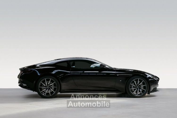 Aston Martin DB11 V12 / Garantie 12 Mois - <small></small> 154.500 € <small></small> - #2