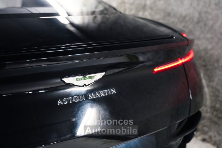 Aston Martin DB11 V8 4.0 510 - <small>A partir de </small>1.260 EUR <small>/ mois</small> - #14