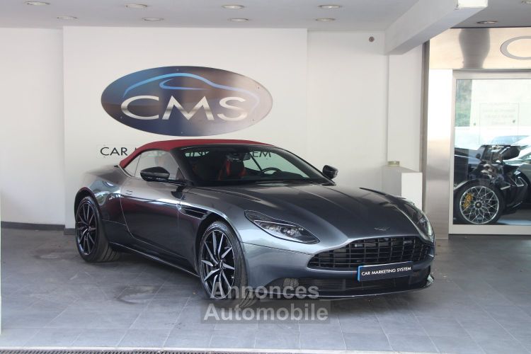 Aston Martin DB11 Volante 4.0 Biturbo V8 - <small>A partir de </small>2.890 EUR <small>/ mois</small> - #1