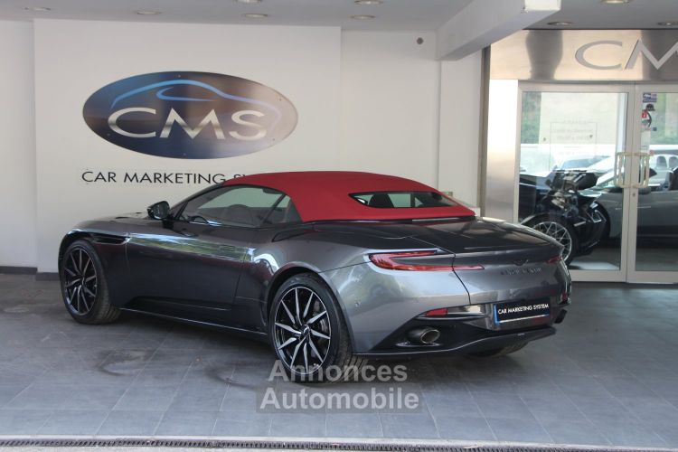 Aston Martin DB11 Volante 4.0 Biturbo V8 - <small>A partir de </small>2.890 EUR <small>/ mois</small> - #4