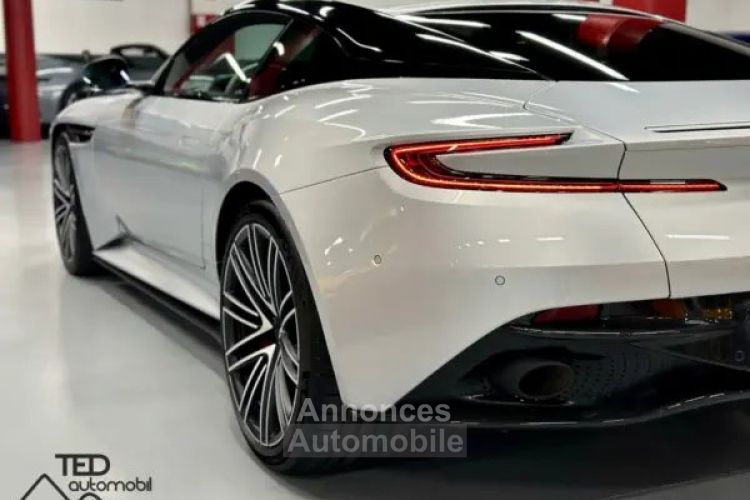 Aston Martin DB12 680cv Pack Carbono - <small></small> 230.000 € <small>TTC</small> - #10