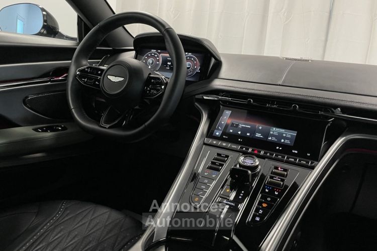 Aston Martin DB12 Aston Martin DB12 Coupé Aluminite Silver - <small></small> 233.000 € <small>TTC</small> - #2