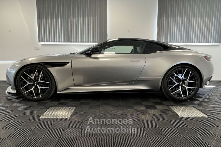 Aston Martin DB12 Aston Martin DB12 Coupé Aluminite Silver - <small></small> 233.000 € <small>TTC</small> - #11