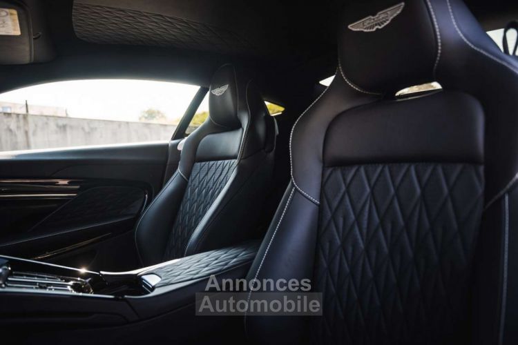 Aston Martin DB12 Coupe Bowers & Wilkins Black Pack - <small></small> 259.900 € <small>TTC</small> - #22