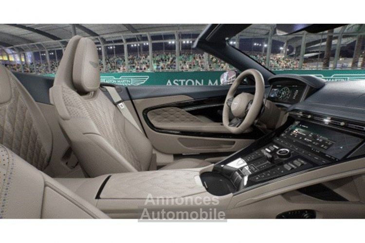Aston Martin DB12 DB 12 VOLANTE - NEW ON STOCK CARBON CERAMIC BRAKES ALLOY 21" - <small></small> 299.995 € <small>TTC</small> - #7