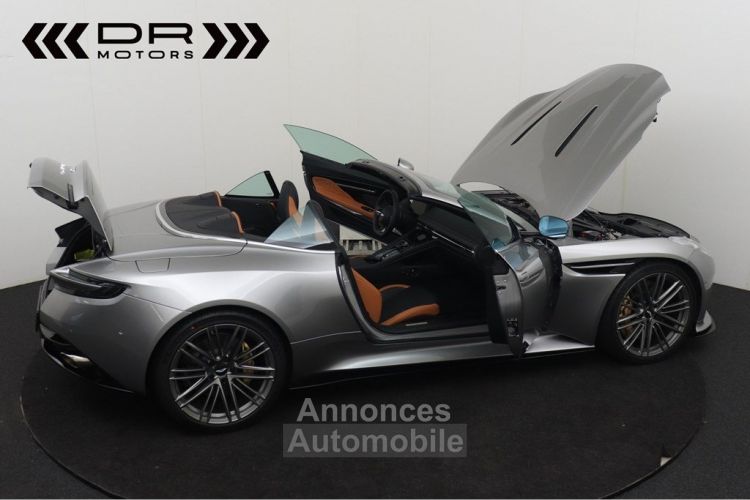 Aston Martin DB12 DB 12 VOLANTE - NEW ON STOCK FULL OPTION - <small></small> 299.995 € <small></small> - #12