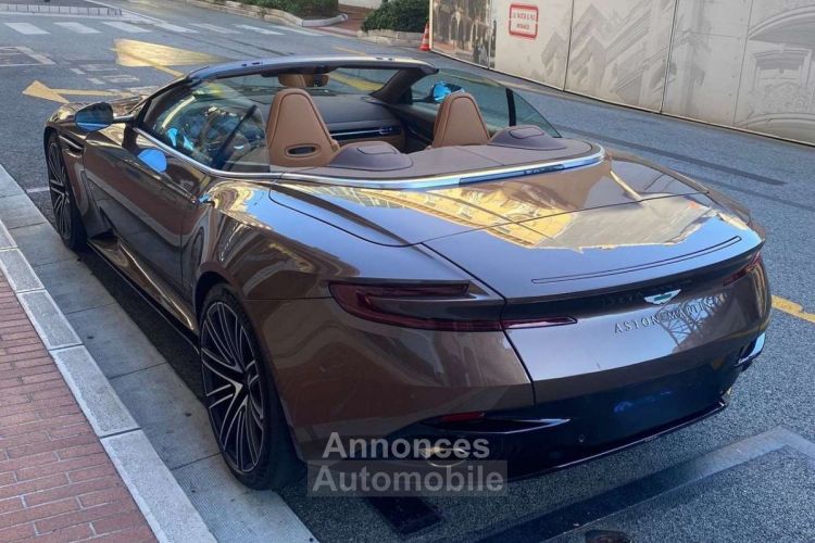 Aston Martin DB12 spider - <small></small> 249.000 € <small>TTC</small> - #17