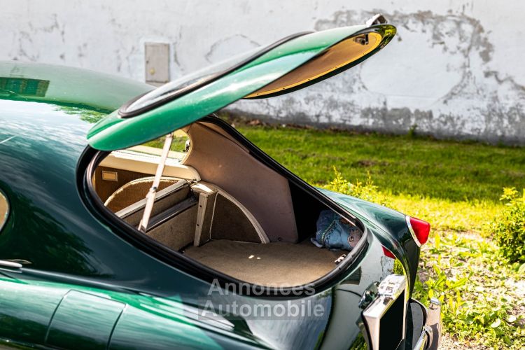 Aston Martin DB2/4 MK III - <small></small> 219.900 € <small></small> - #44