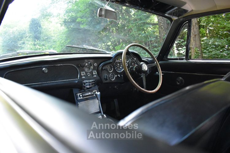 Aston Martin DB6 Vantage Mk I - <small></small> 324.900 € <small>TTC</small> - #3