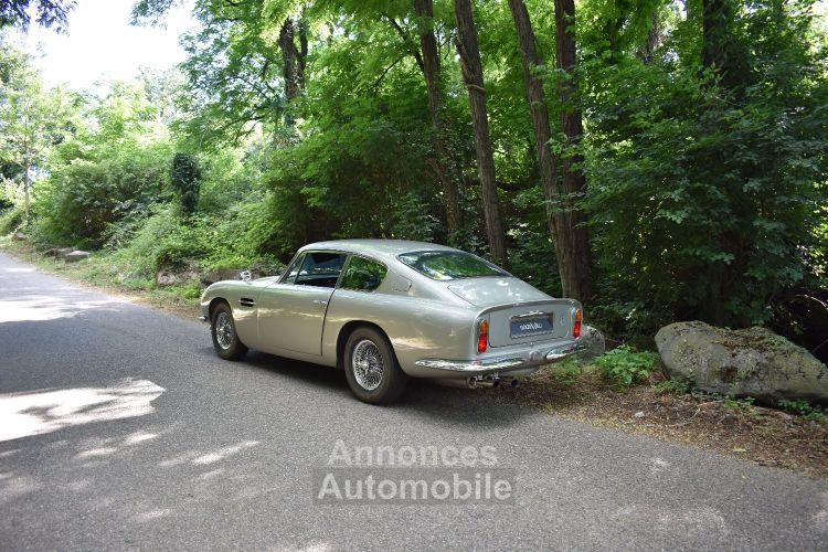 Aston Martin DB6 Vantage Mk I - <small></small> 324.900 € <small>TTC</small> - #17