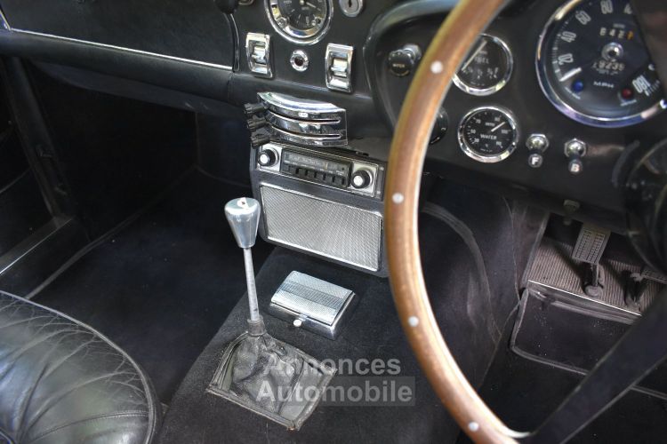 Aston Martin DB6 Vantage Mk - <small></small> 324.900 € <small>TTC</small> - #34