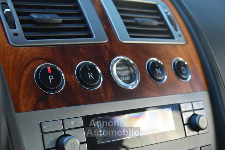 Aston Martin DB9 Coupe Touchtronic - <small>A partir de </small>590 EUR <small>/ mois</small> - #15