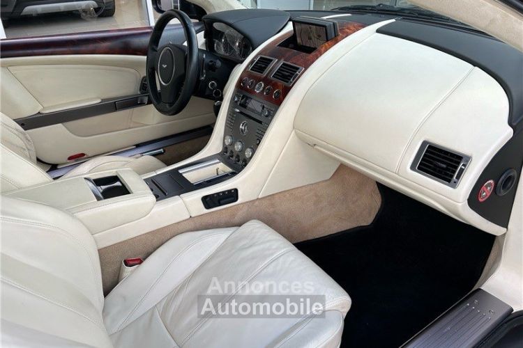 Aston Martin DB9 Coupé Touchtronic A - <small></small> 59.900 € <small>TTC</small> - #18