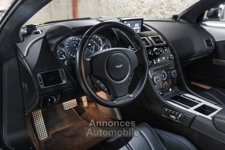 Aston Martin DB9 Coupé V12 6.0 517 - <small>A partir de </small>1.240 EUR <small>/ mois</small> - #27
