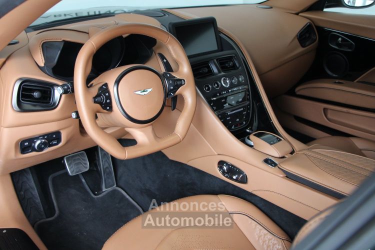 Aston Martin DBS SUPERLEGGERA - <small>A partir de </small>2.990 EUR <small>/ mois</small> - #7