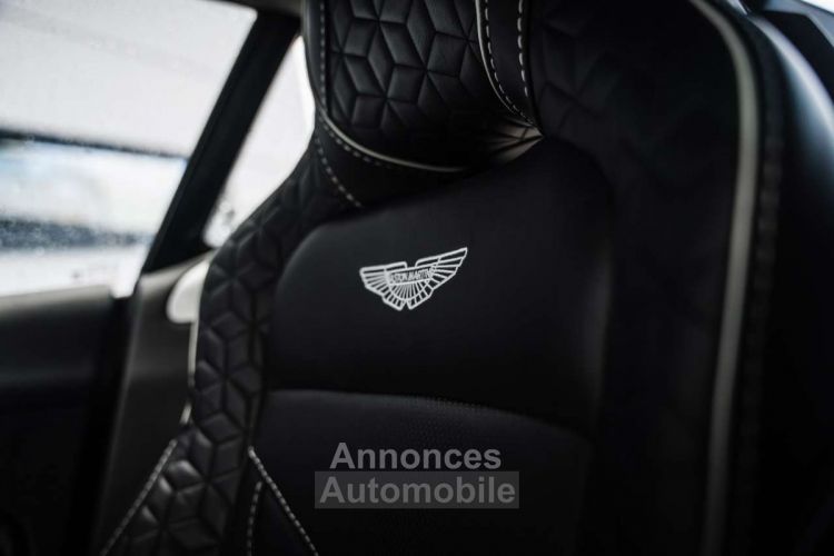 Aston Martin DBS Superleggera Onyx Black Carbon 360° - <small></small> 227.900 € <small>TTC</small> - #20