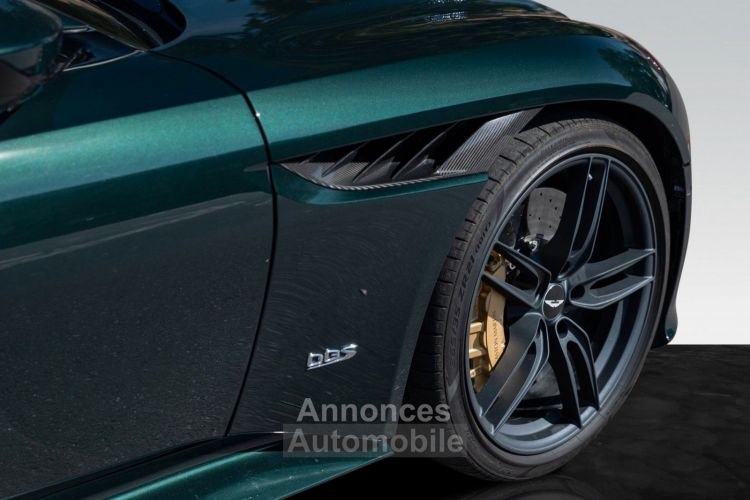 Aston Martin DBS Superleggera Q-Paint PENTLAND / BANG & OLUFSEN / Première main - <small></small> 246.990 € <small>TTC</small> - #13