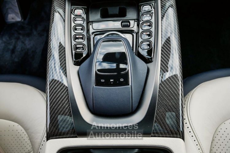 Aston Martin DBX 4.0 BITURBO V8 550 10/2020 - <small></small> 199.900 € <small>TTC</small> - #16