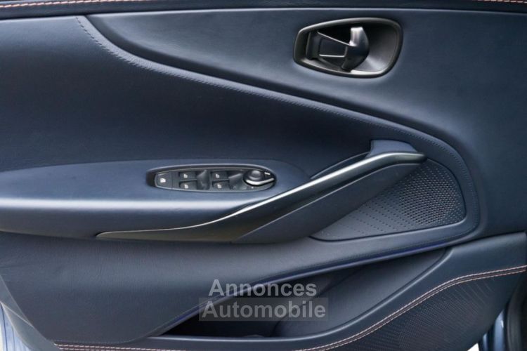 Aston Martin DBX Carbon pano - <small></small> 147.900 € <small>TTC</small> - #11