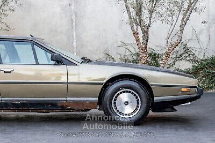 Aston Martin Lagonda - <small></small> 38.100 € <small>TTC</small> - #10